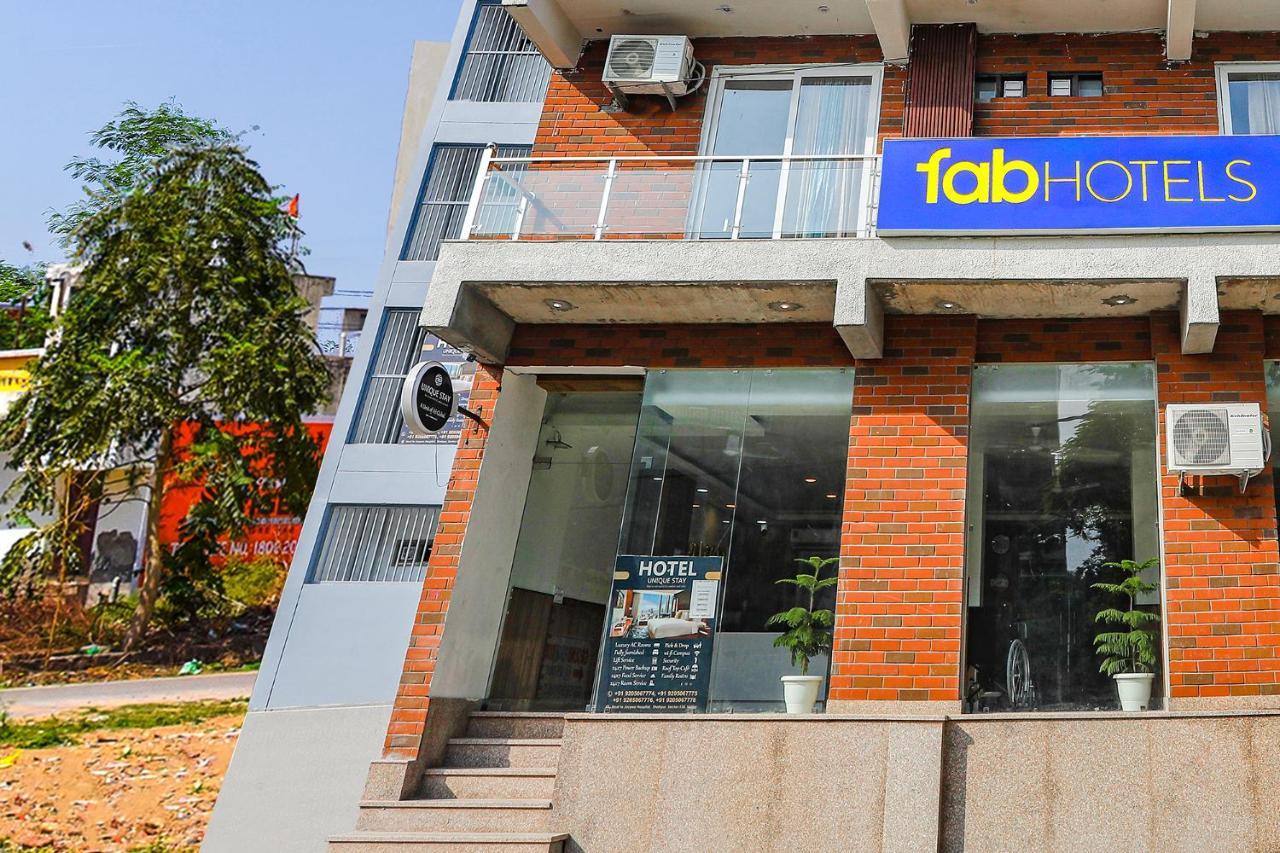 Fabhotel Unique Stay โนอิดา ภายนอก รูปภาพ